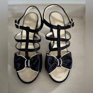 Chanel Pearl trim bow heels